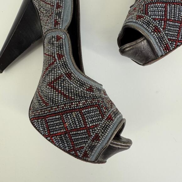 Donald J Pliner Women’s Pumps 7M CECI Beaded Gray Red Peep Toe Platform Heels - Picture 6 of 8